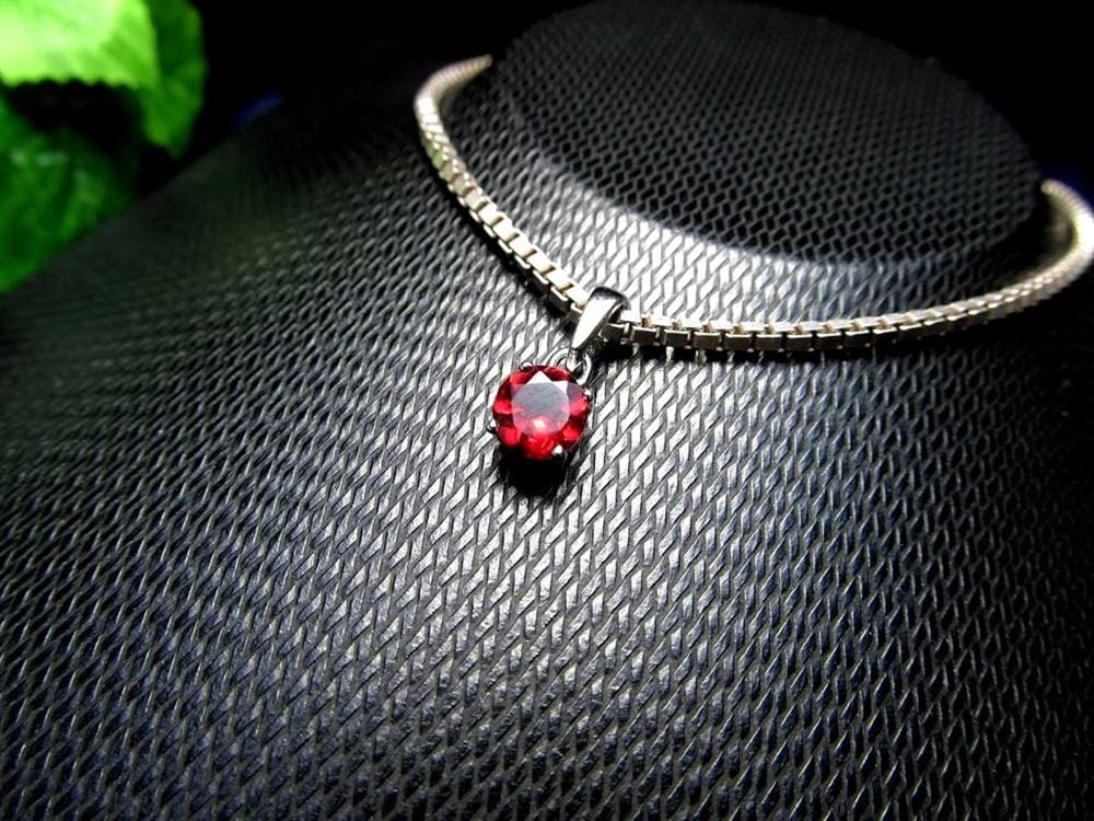 ペンダント.アクセサリー 天然石 Silver925 パワーストーン