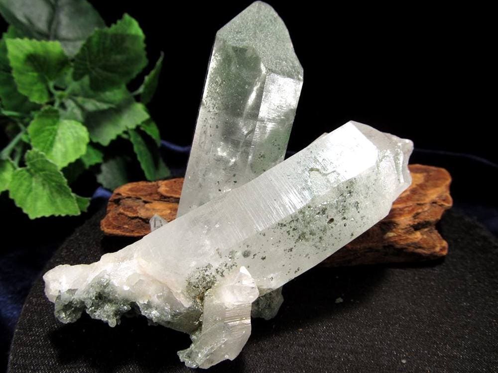 マニハール産 ヒマラヤ マニハール産水晶 水晶クラスター 浄化