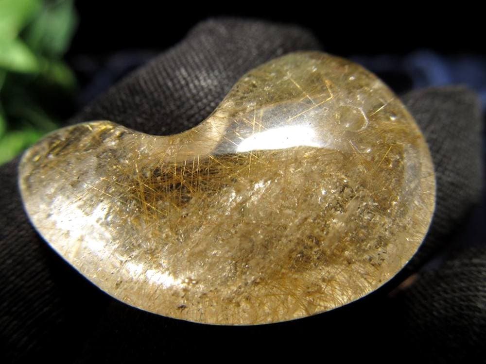 マニハール産 ヒマラヤ マニハール産水晶 勾玉