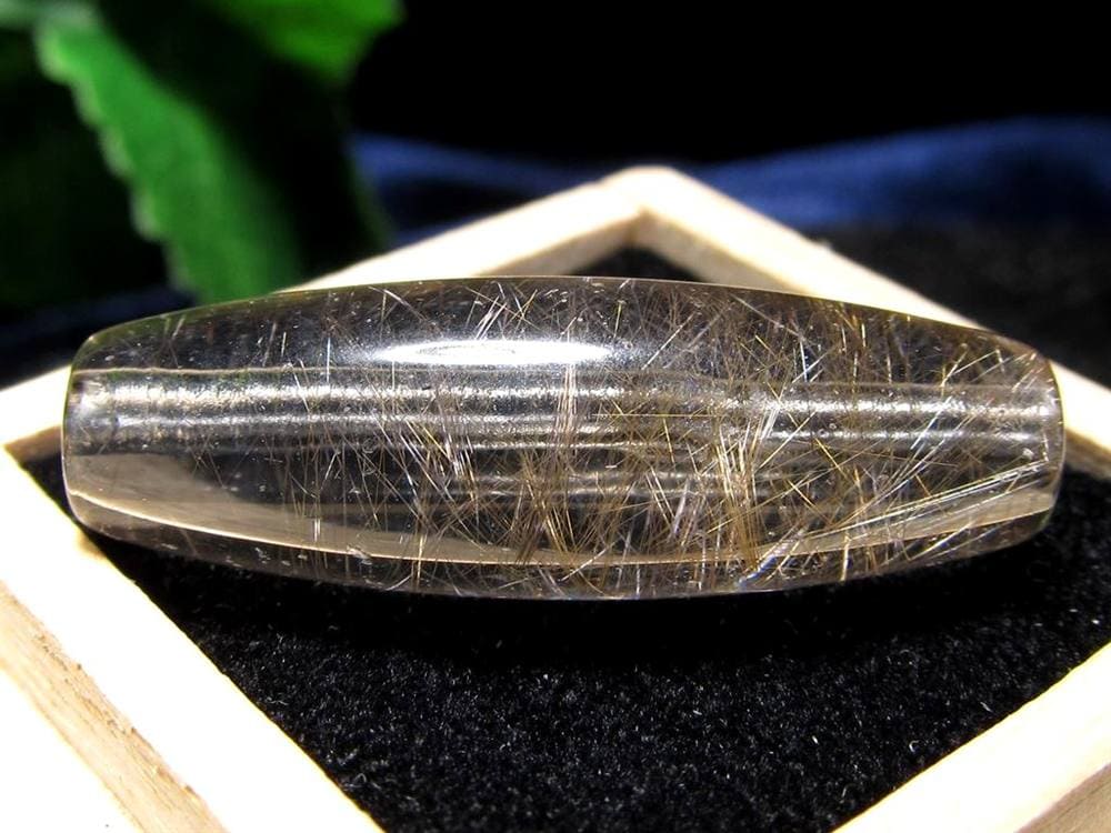 マニハール クォーツ 天珠型 ビーズ石 ヒマラヤ山脈 水晶 御守り