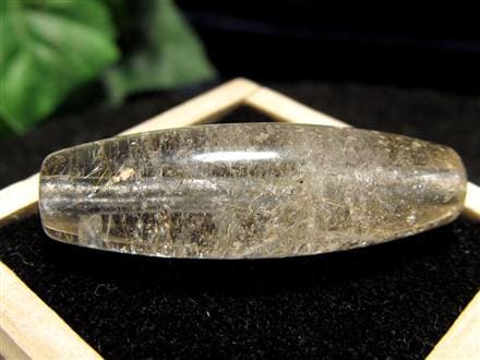マニハール クォーツ 天珠型 ビーズ石 ヒマラヤ山脈 水晶 御守り