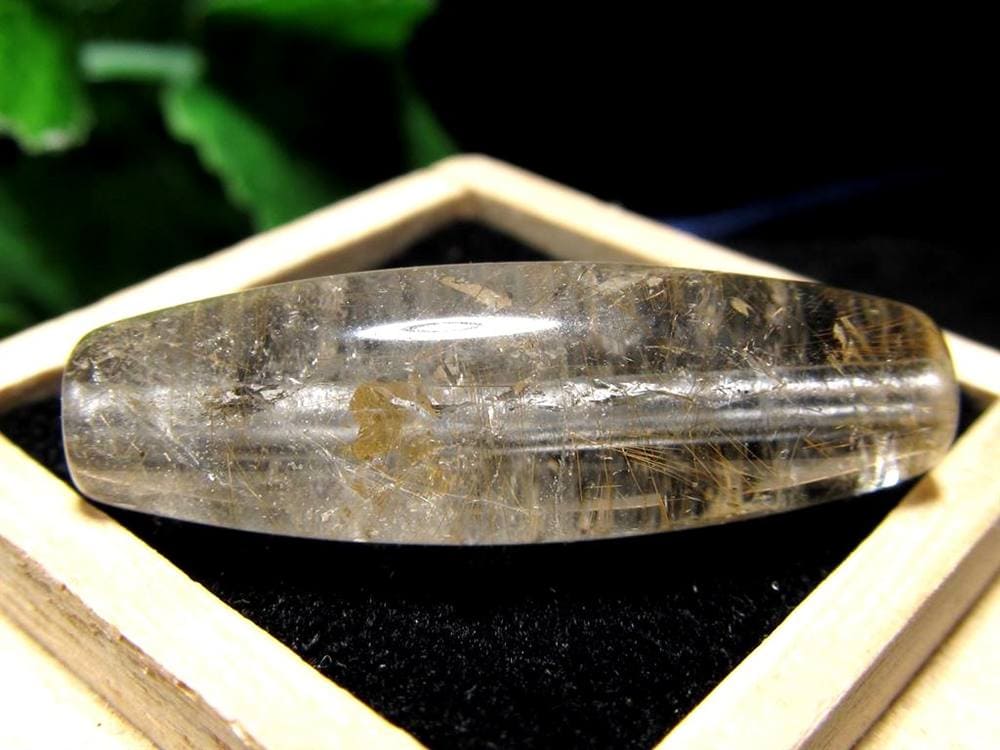 マニハール クォーツ 天珠型 ビーズ石 ヒマラヤ山脈 水晶 御守り