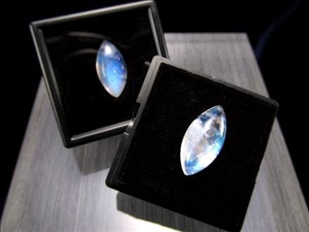 ムーンストーンカボション