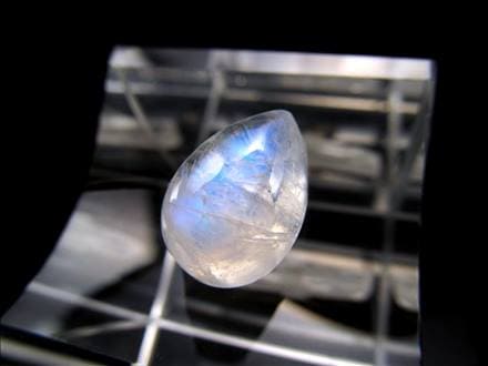 ムーンストーンカボション