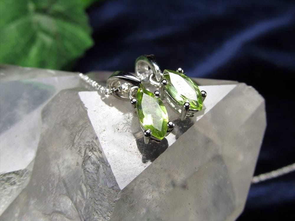 ペンダント アクセサリー 天然石 Silver925 パワーストーン