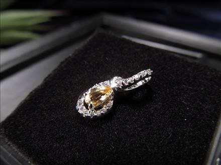 インペリアルトパーズ ペンダントトップ Silver925 トパーズ トパーズの王様