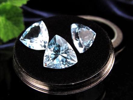 スイスブルートパーズ ルース クッションミックスカット 11月の誕生石