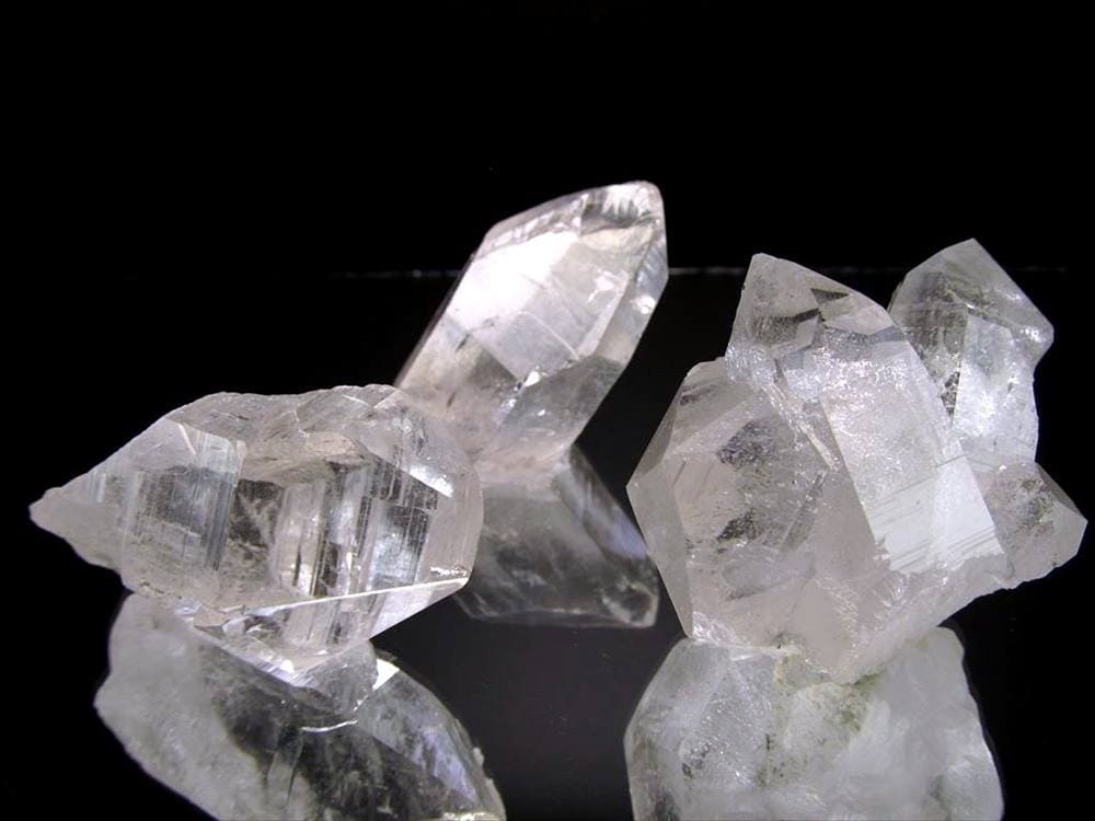 サインジ渓谷産 ヒマラヤ水晶 ポイント 原石 パワー 最高峰