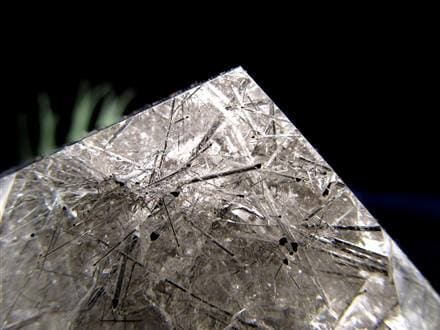 サゲニティッククォーツ ポイント 六角柱 ブラックルチル 浄化