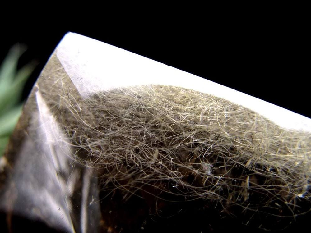 サゲニティッククォーツ ポイント 六角柱 ブラックルチル 浄化