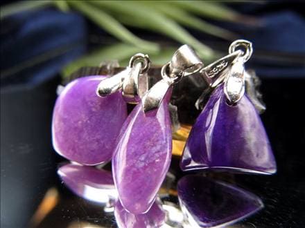 スギライト 杉石 ペンダントトップ 世界三大ヒーリングストーン Silver925 ツーソン展示会商品