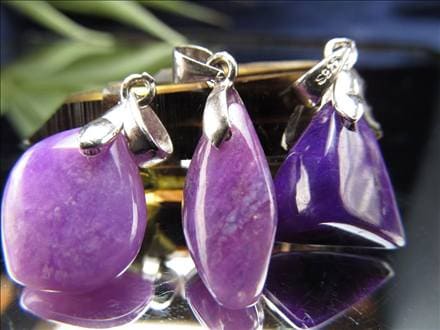 スギライト 杉石 ペンダントトップ 世界三大ヒーリングストーン Silver925 ツーソン展示会商品