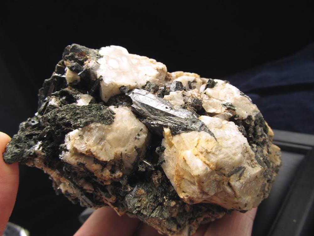 エジリン フェルドスパー 結晶 原石 アクマイト