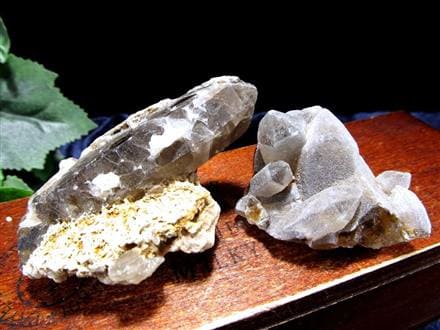 オレンジリバー水晶 スモーキークォーツ 煙水晶 原石 クラスター