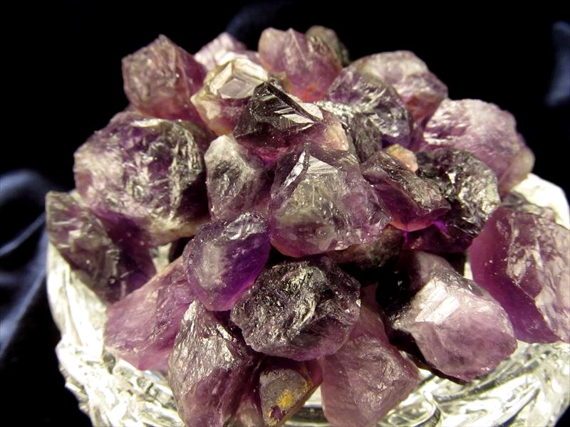 ◇超濃厚パープル！◇極上アメジストラフ原石タイプ◇『愛の守護石