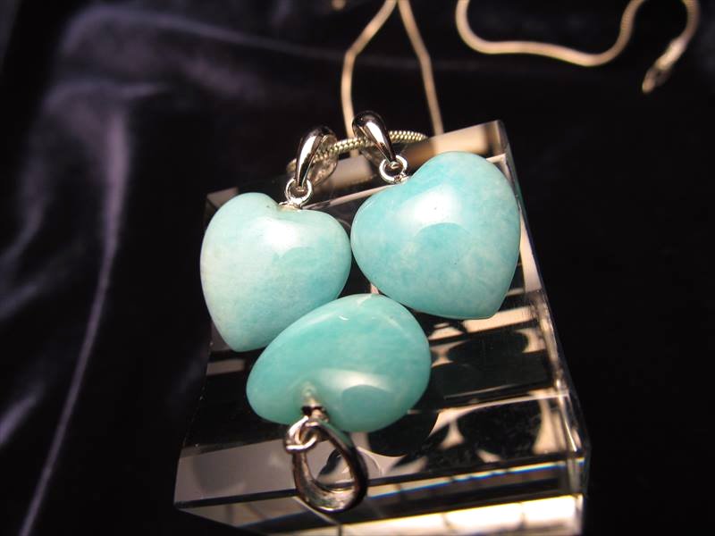 アマゾナイトハートペンダントトップ