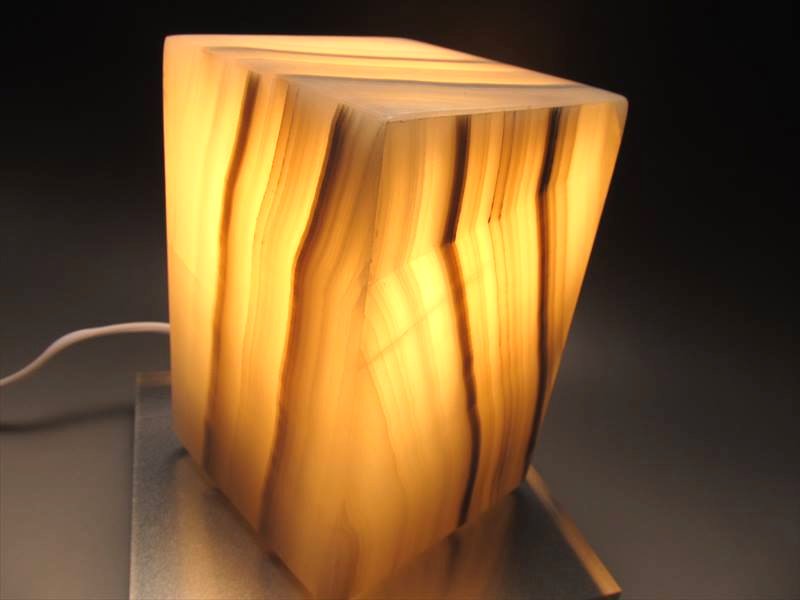 アラゴナイトランプ