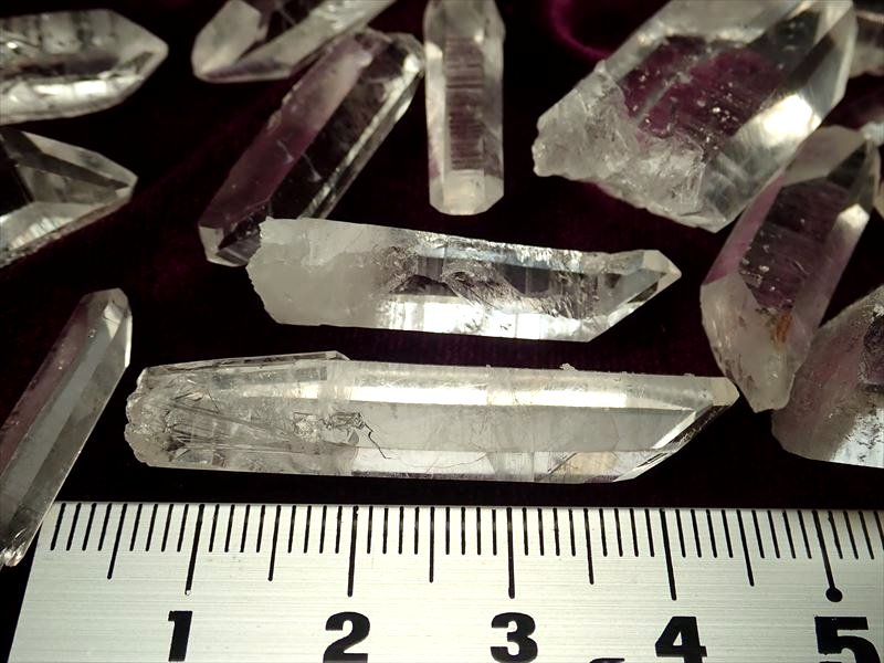 【高品質！】アーカンソー水晶 BIGポイント くっきり△ アーカンソー産水晶ポイント（レコードキーパー・レインボウ
