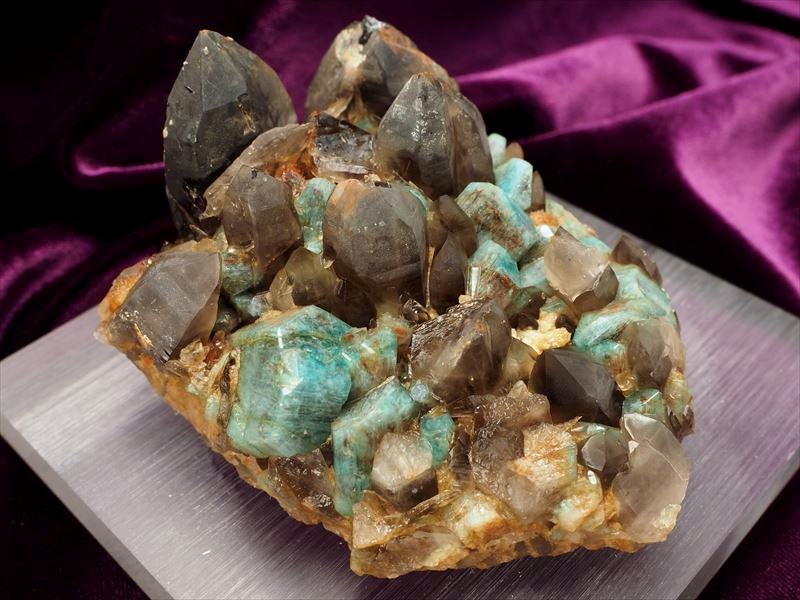 ◇極上濃厚グリーン！◇1点物◇フランス展示会商品◇貴重！四大宝石の1