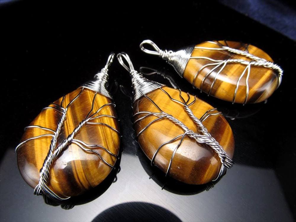 ワイヤーペンダントトップ