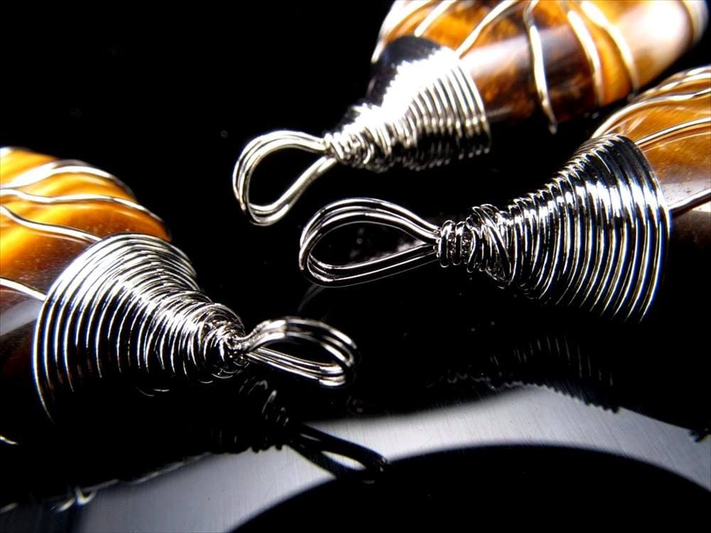 ワイヤーペンダントトップ