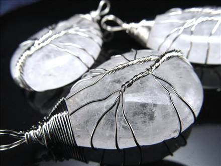 ワイヤーペンダントトップ