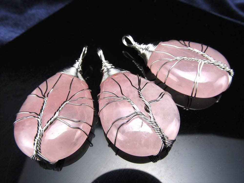 ワイヤーペンダントトップ