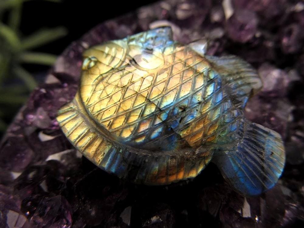 ディスカス 置物 ラブラドライト 熱帯魚の王様 彫刻