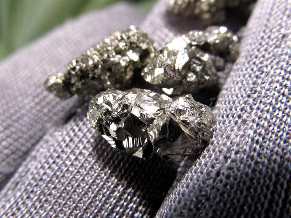 細石 さざれ パイライト 黄鉄鉱 天然石