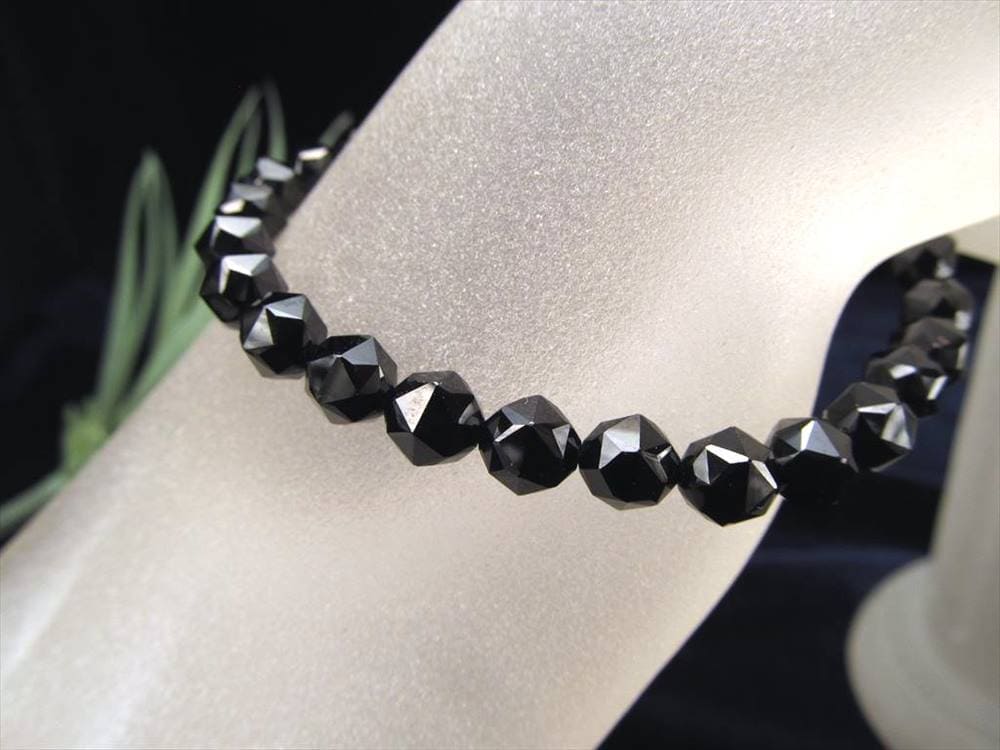 スピネル ブラックスピネル ブレスレット 尖晶石 8月の誕生石
