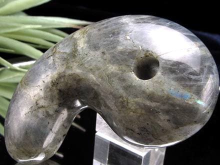 ラブラドライト 曹灰長石 勾玉 三種の神器