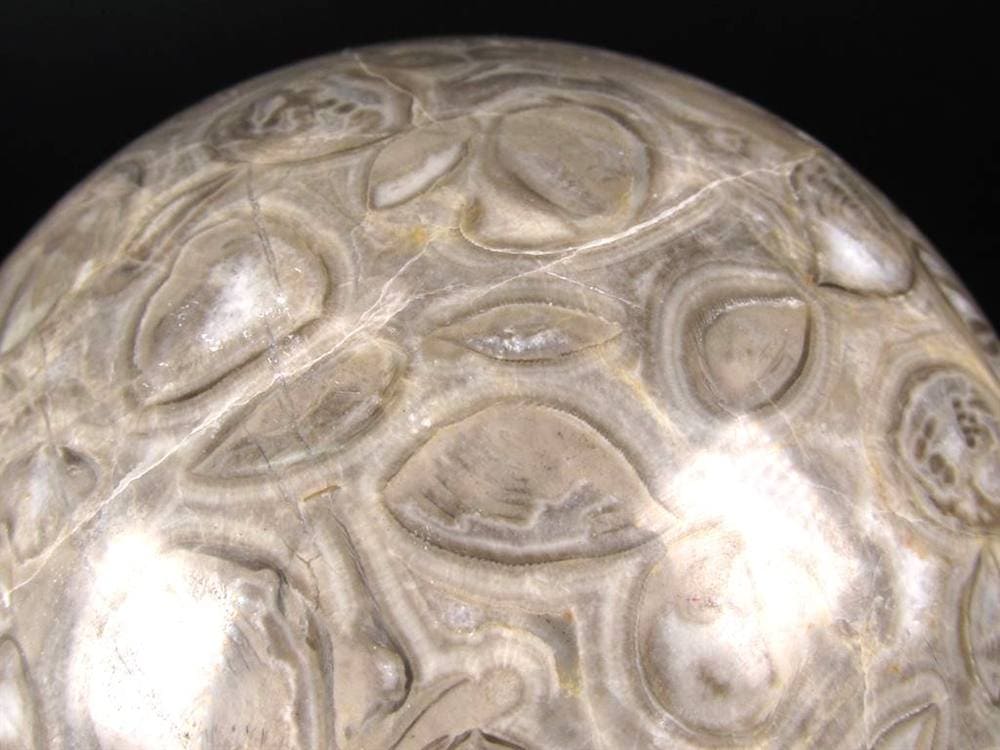 ケセラストーン メロディー女史 丸玉 スフィア 置物