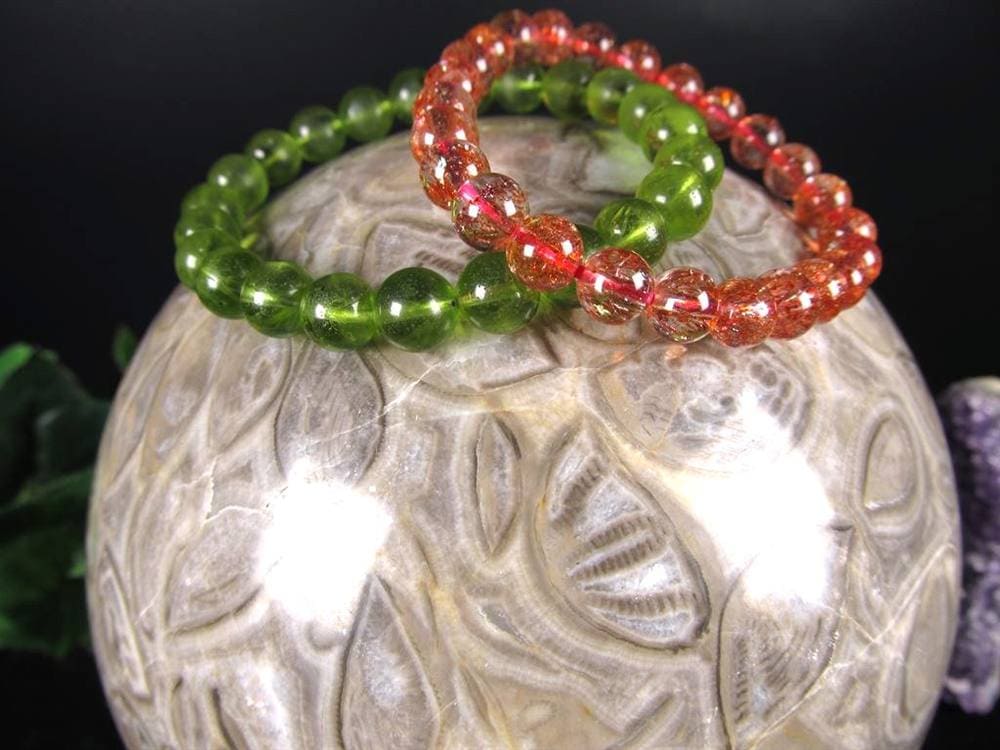 ケセラストーン メロディー女史 丸玉 スフィア 置物