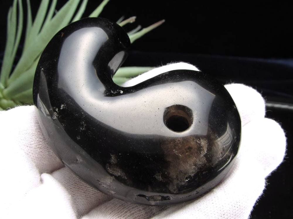 モリオン 黒水 勾玉 天然石 チベットモリオン