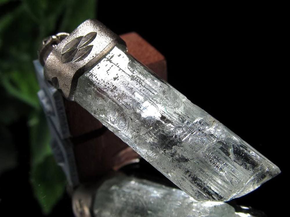 アクアマリン ペンダントトップ Silver925 結晶原石 3月の誕生石