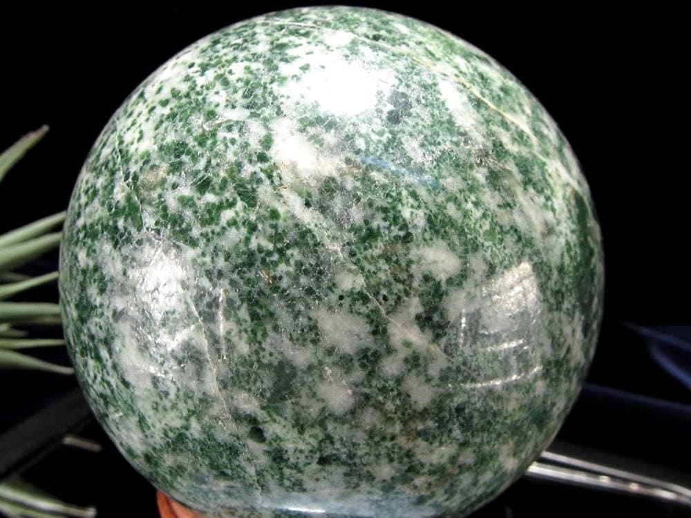 ソーシュライト 中国翡翠 ゾイサイド 丸玉 エピドート スフィア