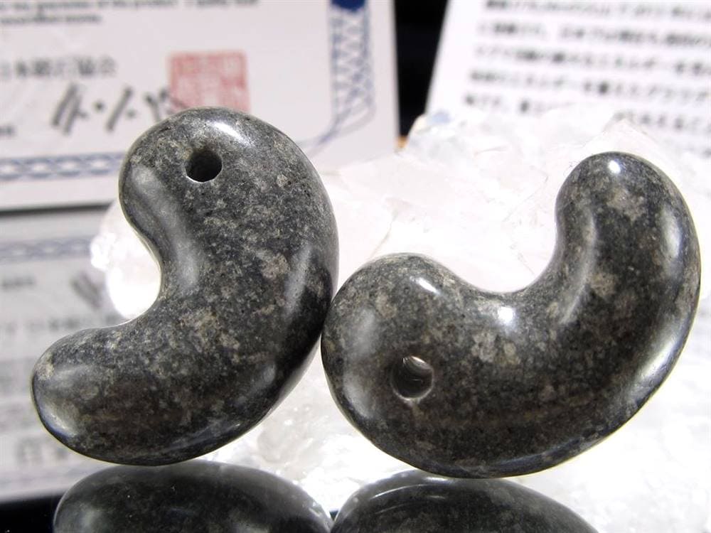 勾玉 日本の石 パワーストーン 天然石 国産