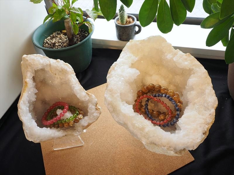 ブレスレット用浄化クラスター 天然石 パワーストーンアクセサリーの浄化とチャージに キラキラ水晶 浄化用クリスタルクラスター モロッコ産