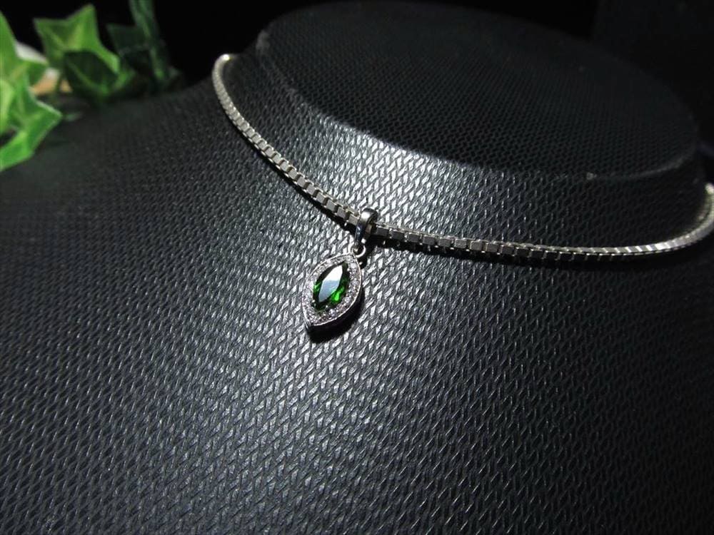 クロムダイオプサイト ペンダントトップ ネックレス アクセサリー Silver925