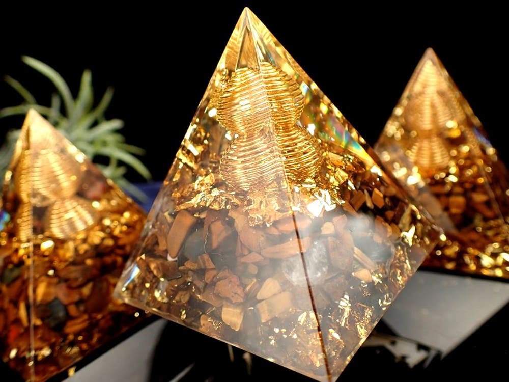 オルゴナイト ピラミッド タイガーアイ