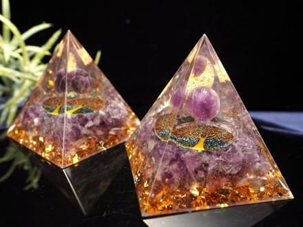 オルゴナイト ピラミッド 浄化