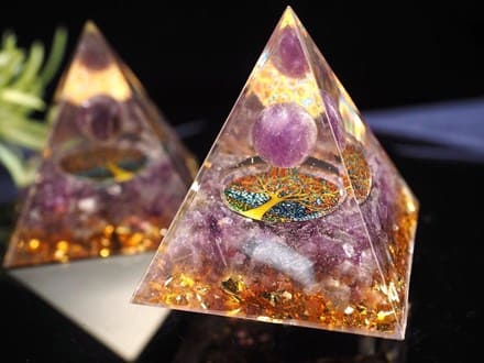 オルゴナイト ピラミッド 浄化