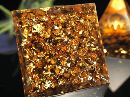 オルゴナイト ピラミッド 浄化