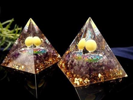 オルゴナイト ピラミッド 浄化