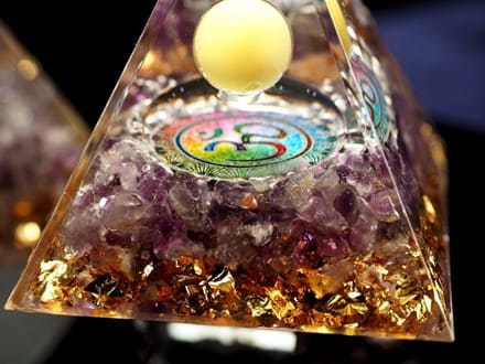 オルゴナイト ピラミッド 浄化