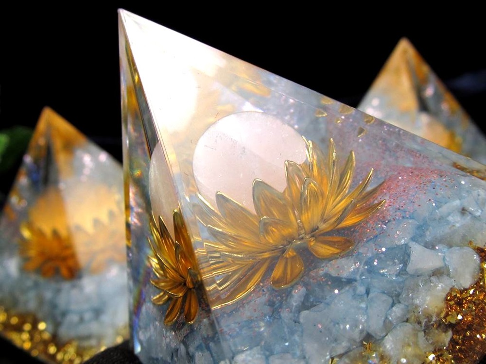 オルゴナイト ピラミッド 浄化