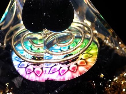 オルゴナイト ピラミッド スパイラル オブシディアン 空間浄化 安眠 魔除け 
