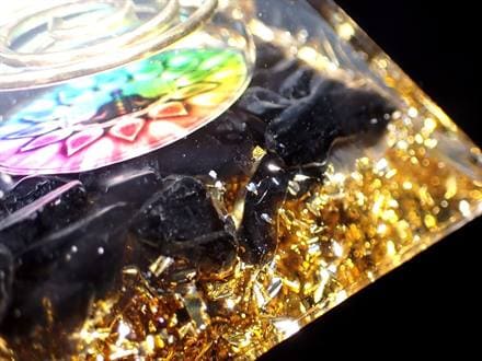 オルゴナイト ピラミッド スパイラル オブシディアン 空間浄化 安眠 魔除け 