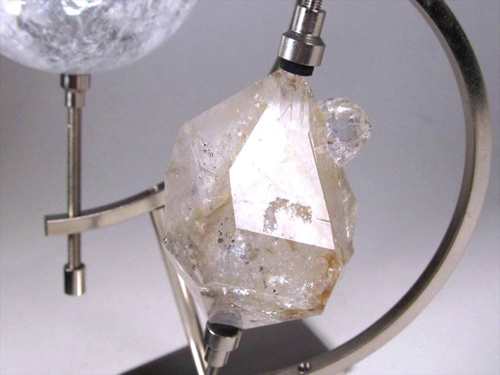 キャリパースタンド 台座 スタンド 原石 丸玉 ディスプレイ