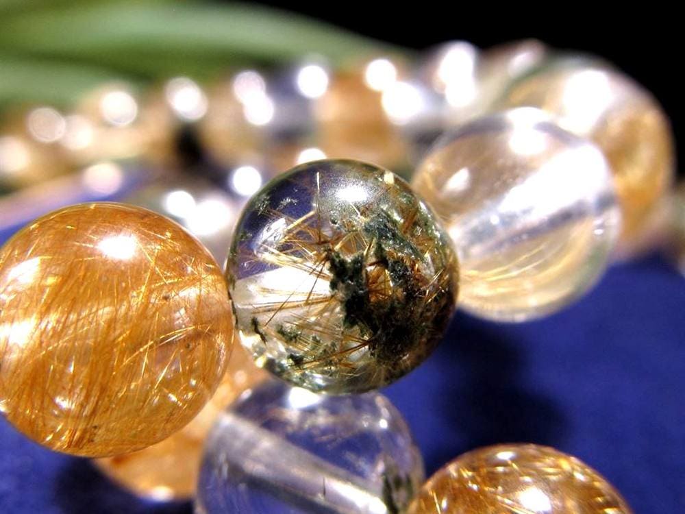 マニハール クォーツ ブレスレット ビーズ石 ヒマラヤ山脈 水晶 ゴールドルチル ガーデン水晶 クローライト